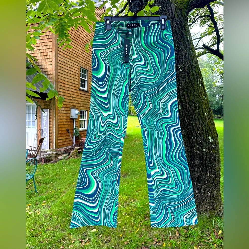 NWT Motel Rocks 70’s Coban Flare Trousers